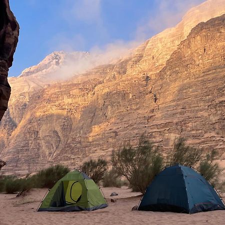 Desert Jewel Camp Вади Рум Екстериор снимка