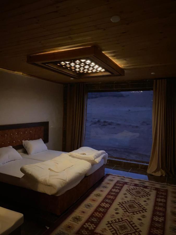 Desert Jewel Camp Вади Рум Екстериор снимка