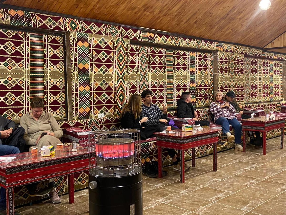 Desert Jewel Camp Вади Рум Екстериор снимка