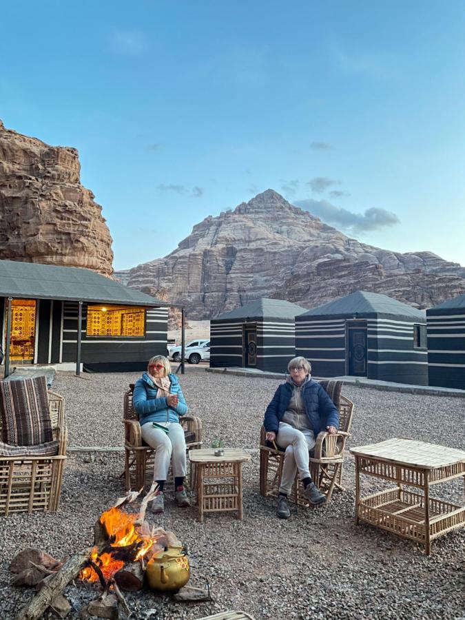 Desert Jewel Camp Вади Рум Екстериор снимка